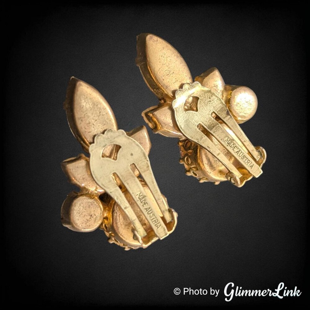 Vintage Austrian Topaz Rhinestone Clip On Earrings - Mid Century Gold Tone - Picture 6 of 9